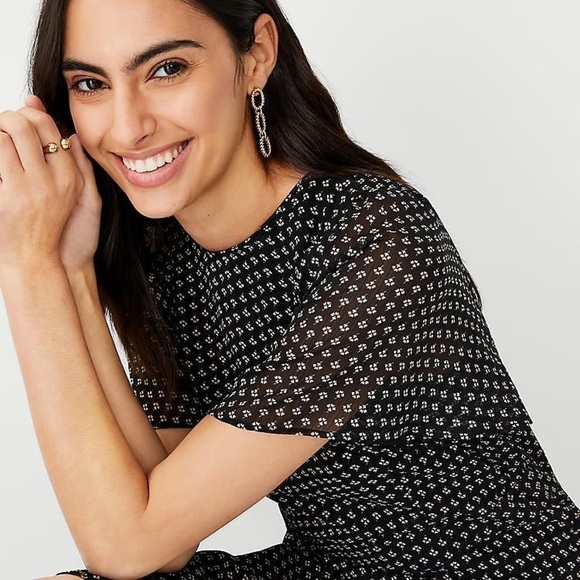 Floral Flutter Sleeve Flare Dress - Picture 3 of 3